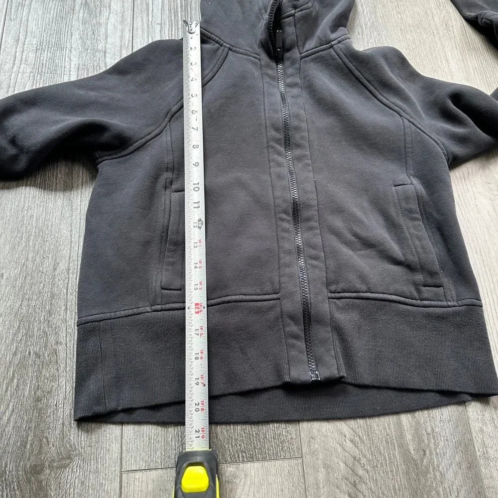 Lululemon Women's Size 2 Dark Gray Full Zip Back To It Hoodie
